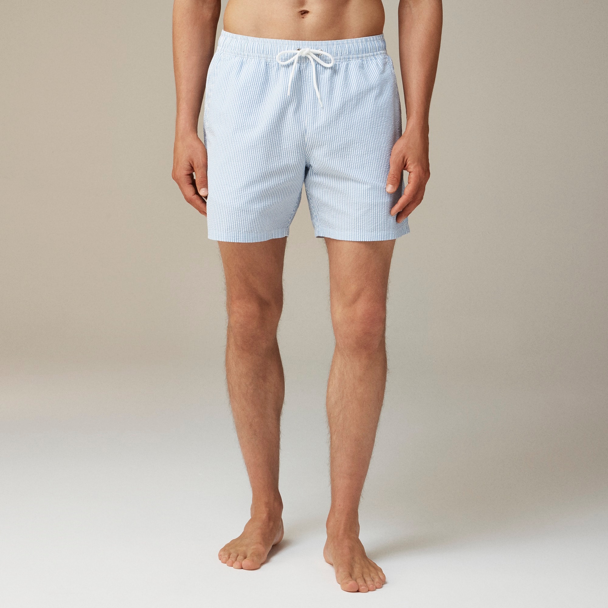 mens 6&quot; swim trunk in seersucker