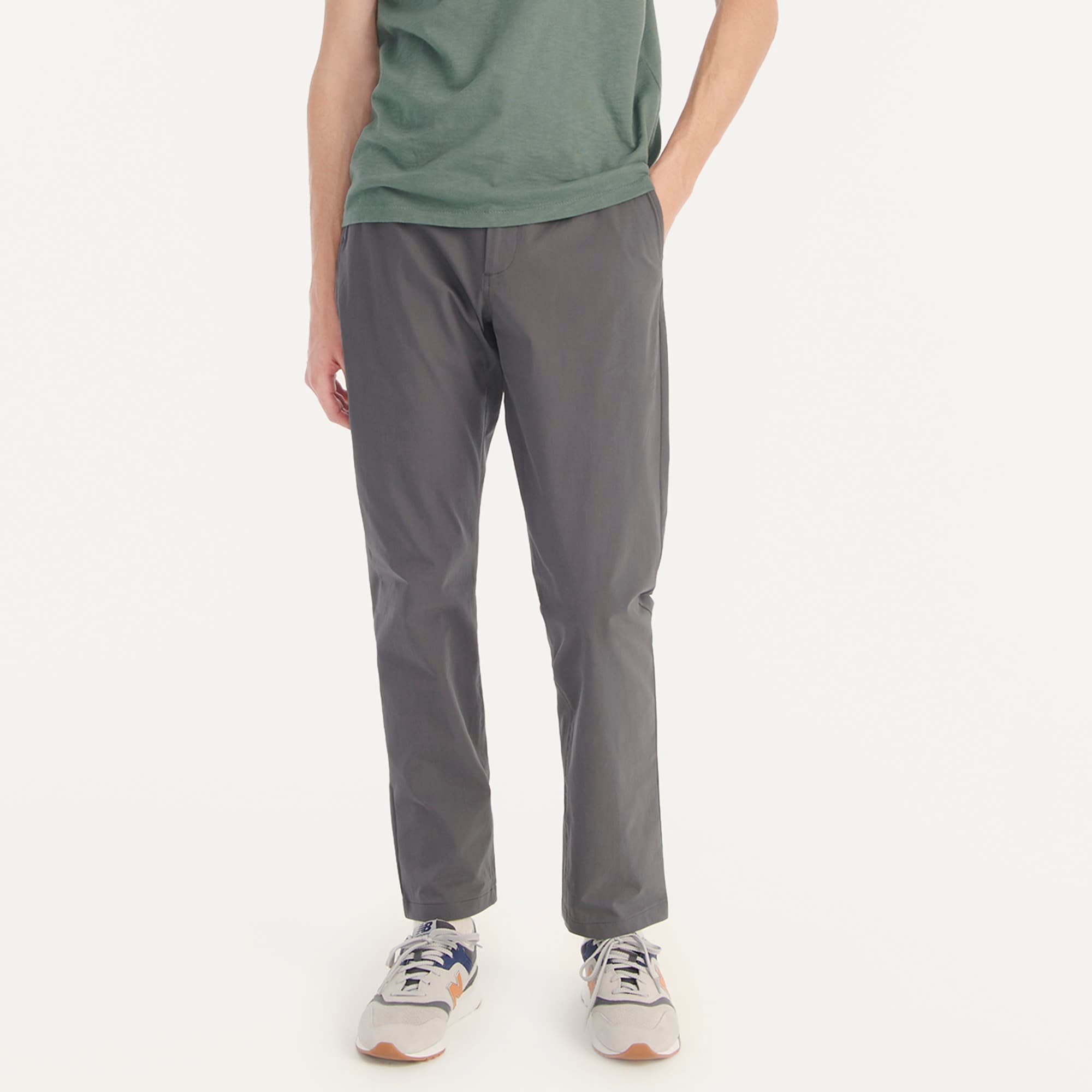 mens 1040 Athletic tapered-fit tech pant