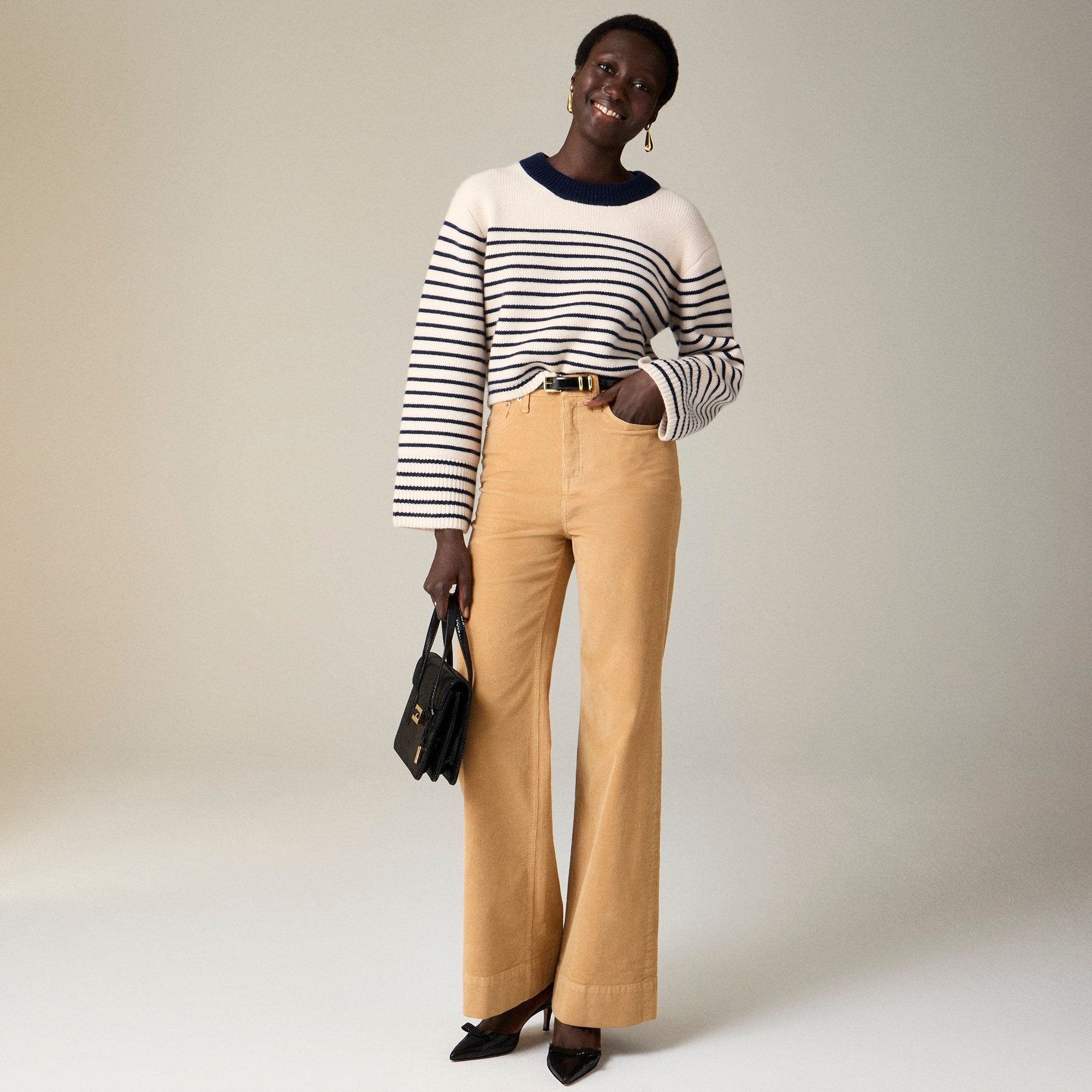  Wide-leg corduroy trouser