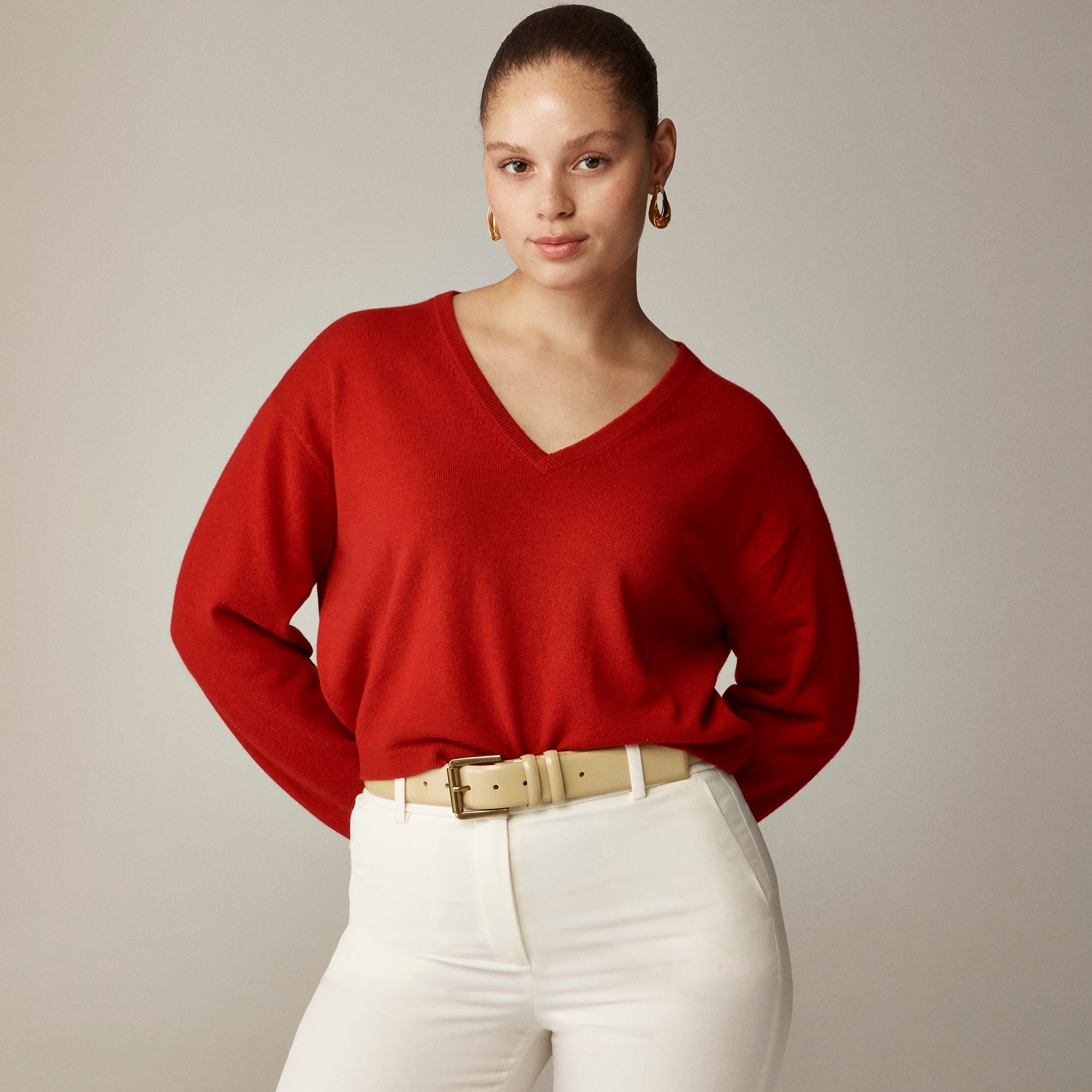 womens Cashmere relaxed cropped V-neck sweater